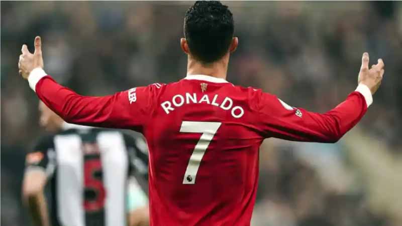 Cristiano Ronaldo - Biography