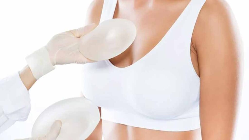 Breast implant: benefits, risks and care